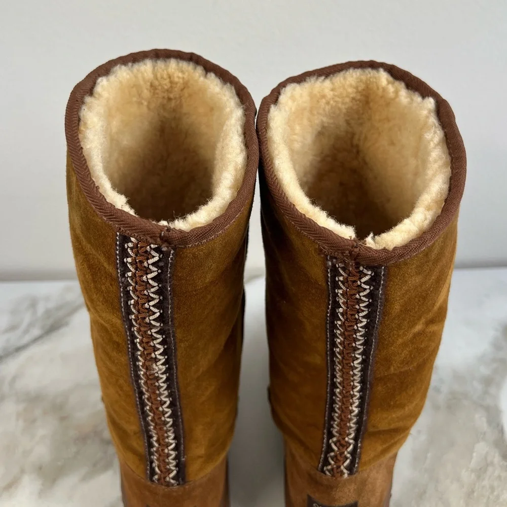 VTG UGG Wmn's Ultimate Tall Tasman Braided Brown Suede Shearling Winter Boots, 7